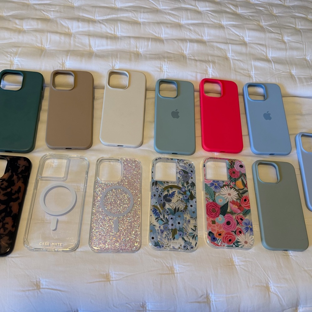 Apple iPhone 14 Pro Max Case Bundle - Multiple Colors Used